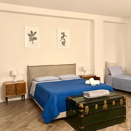 Lu.Lu Suite And Rooms Пьяченца Экстерьер фото
